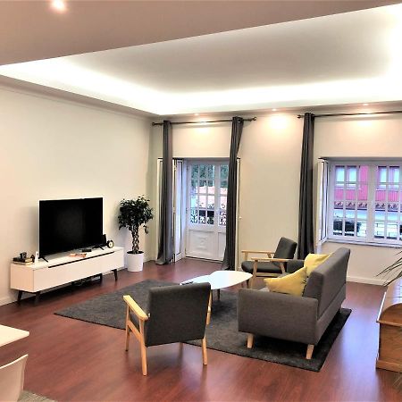 Charm City Center Apt 140M2 & Free Parking Daire Braga Dış mekan fotoğraf