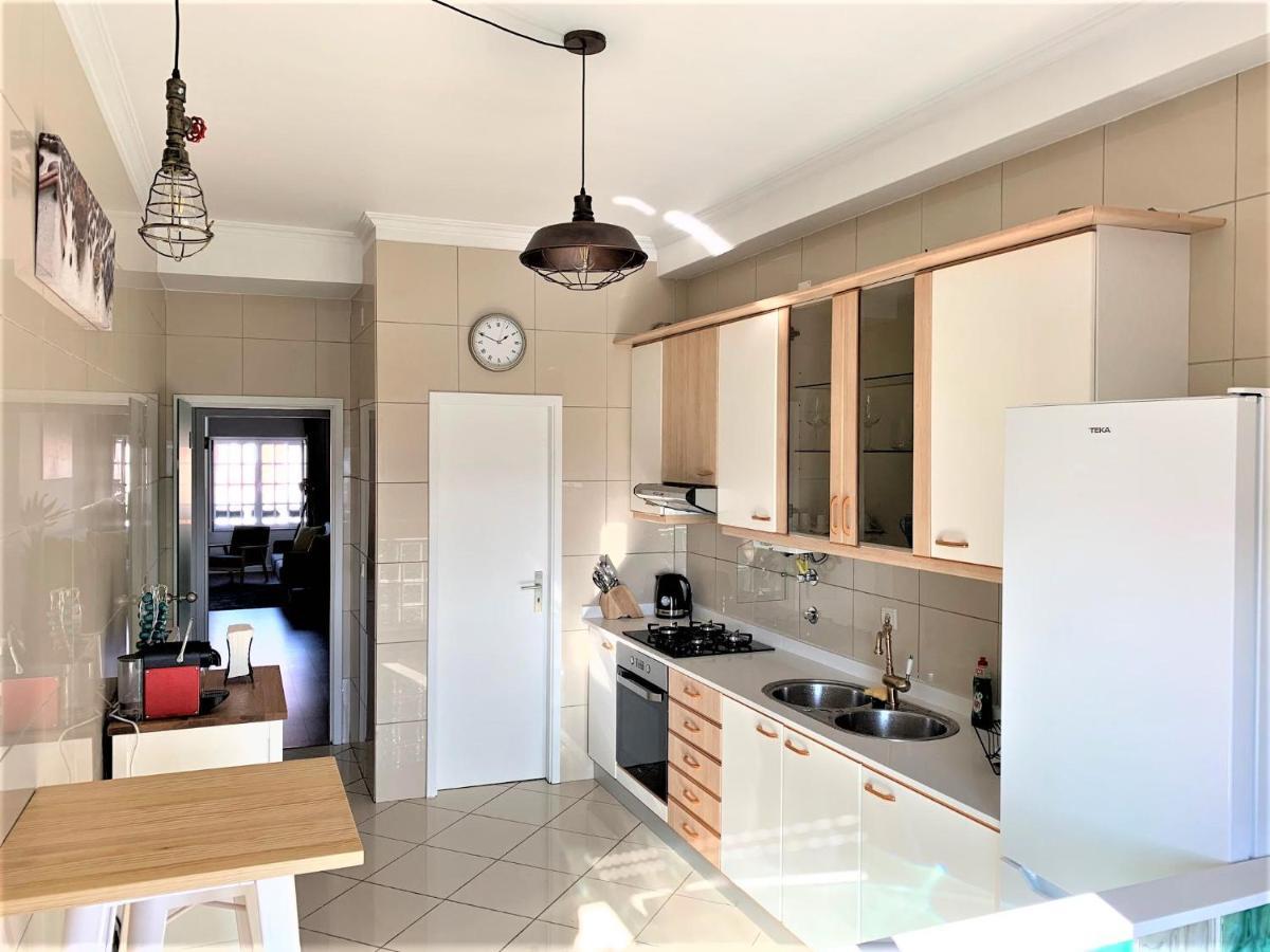 Charm City Center Apt 140M2 & Free Parking Daire Braga Dış mekan fotoğraf