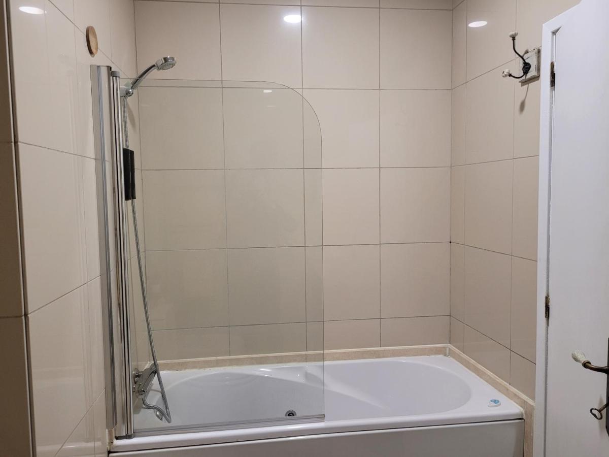 Charm City Center Apt 140M2 & Free Parking Daire Braga Dış mekan fotoğraf