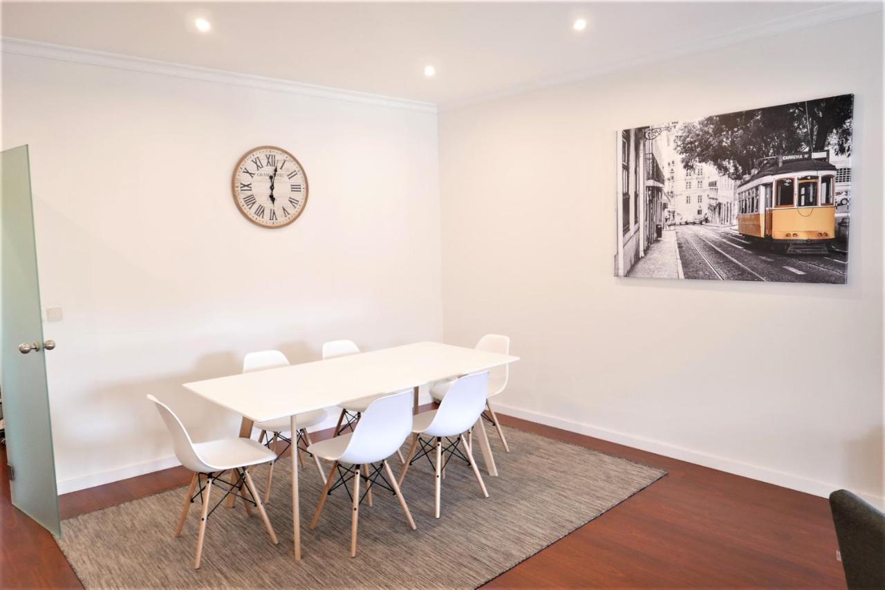 Charm City Center Apt 140M2 & Free Parking Daire Braga Dış mekan fotoğraf